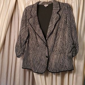 Avenue sz 18/20 black/white jacket